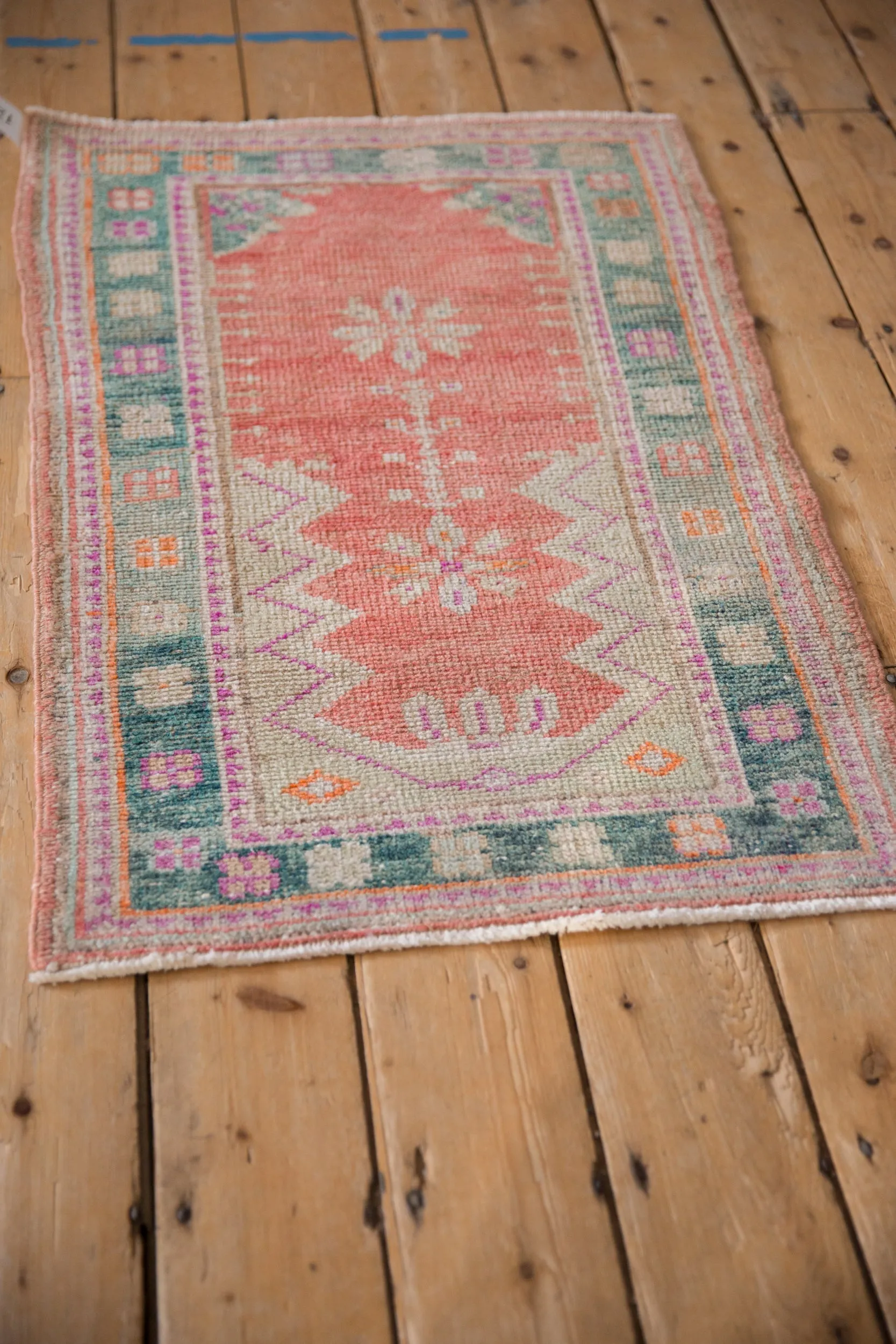 2x3.5 Vintage Distressed Oushak Rug