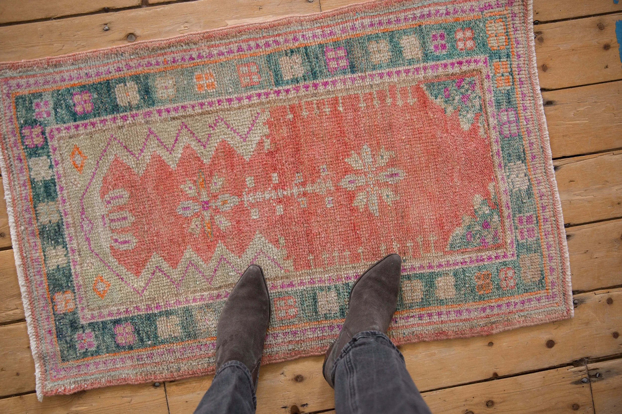 2x3.5 Vintage Distressed Oushak Rug