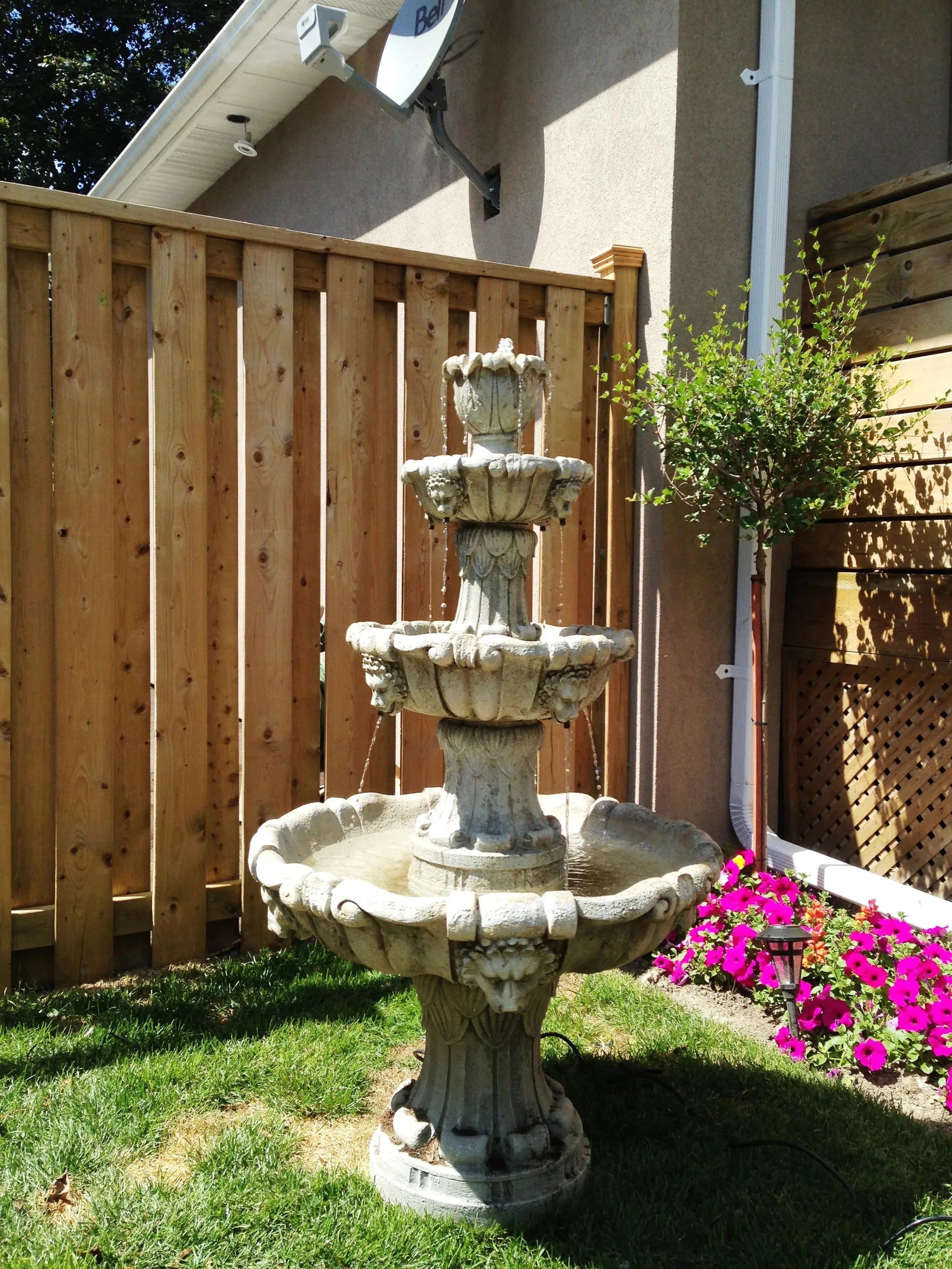 4 Tier Lion Fountain