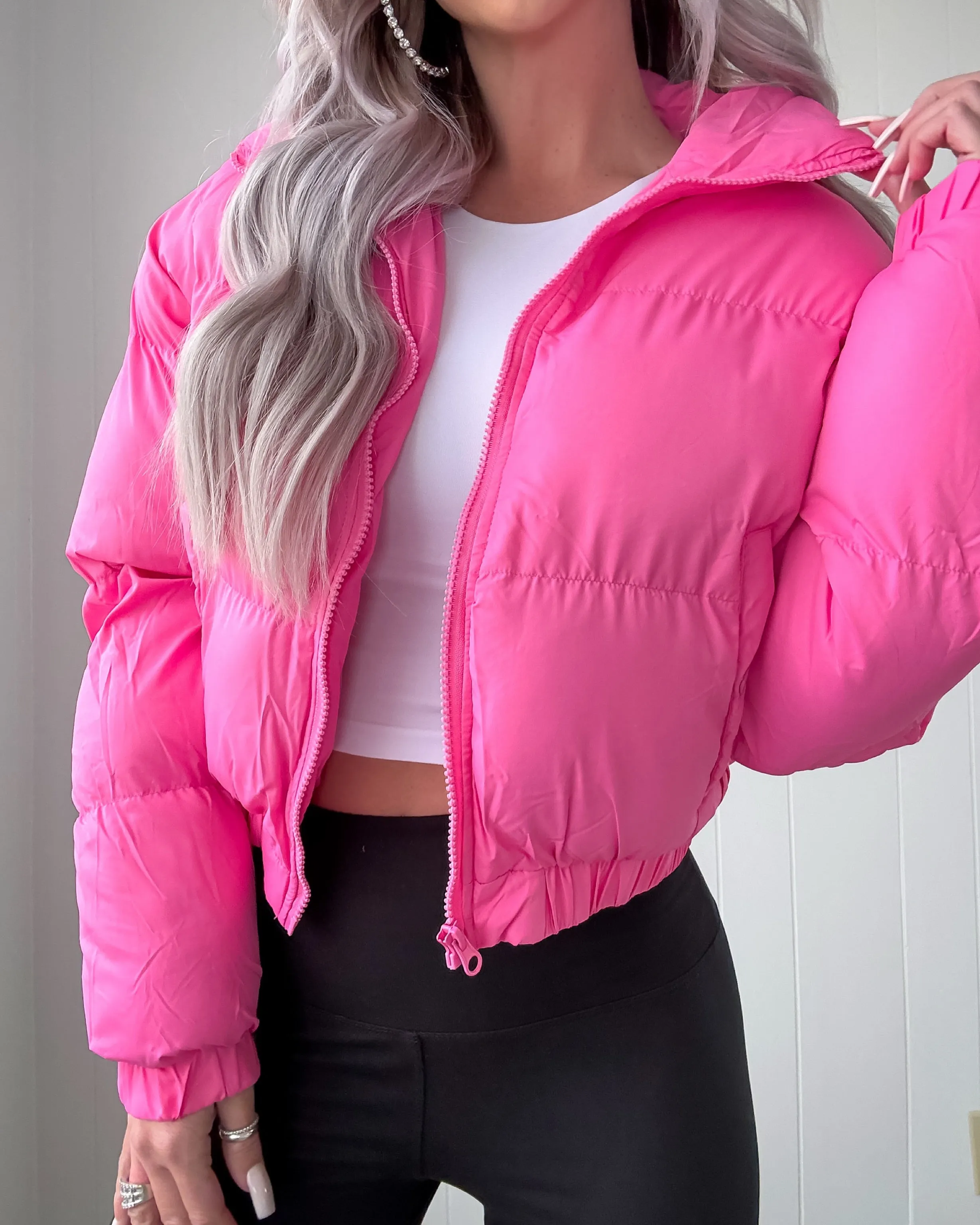 Arctic Chic Cropped Puffer Jacket - Hot Pink