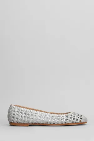 Ballet flats in silver leather