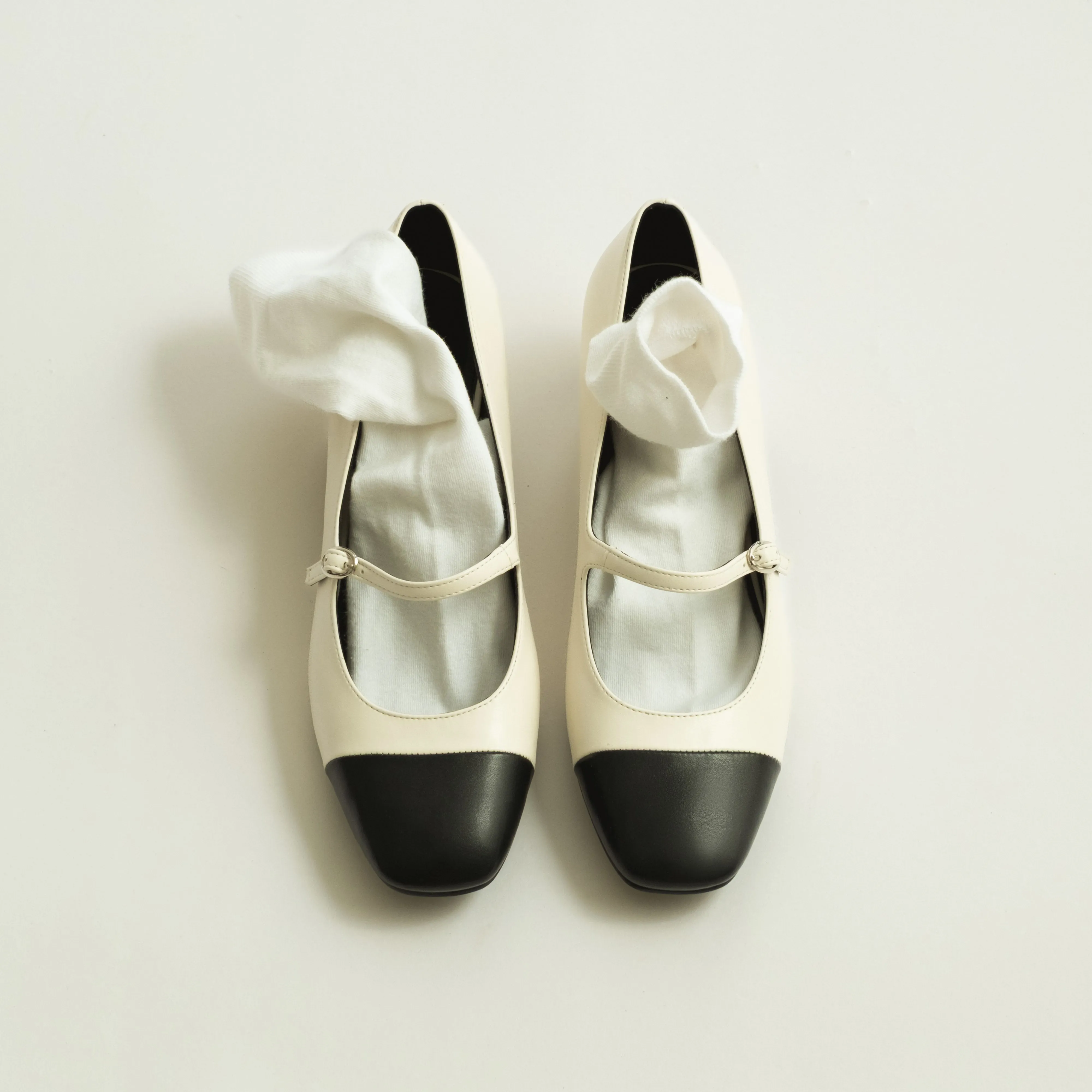Bella Mary Jane Pumps