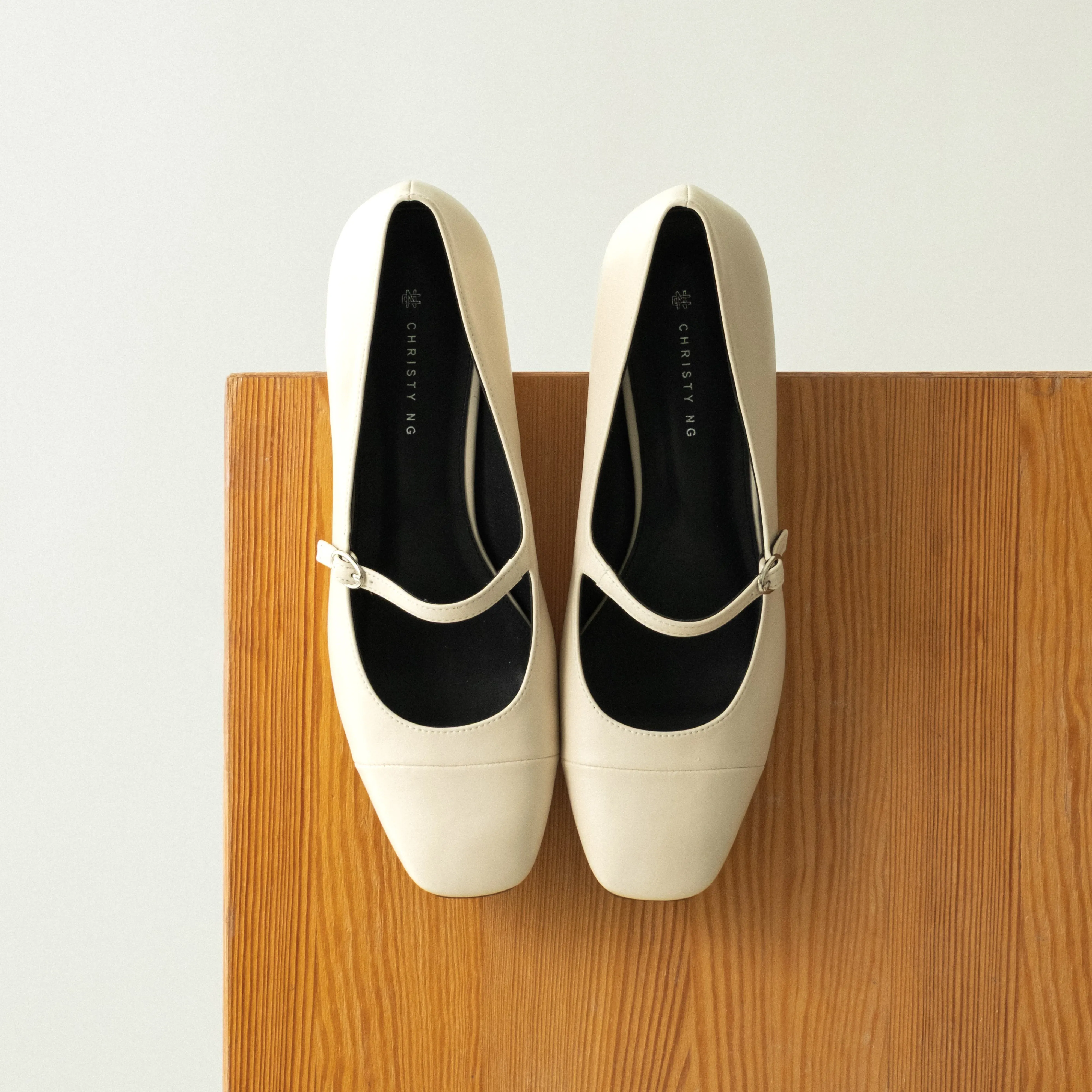Bella Mary Jane Pumps