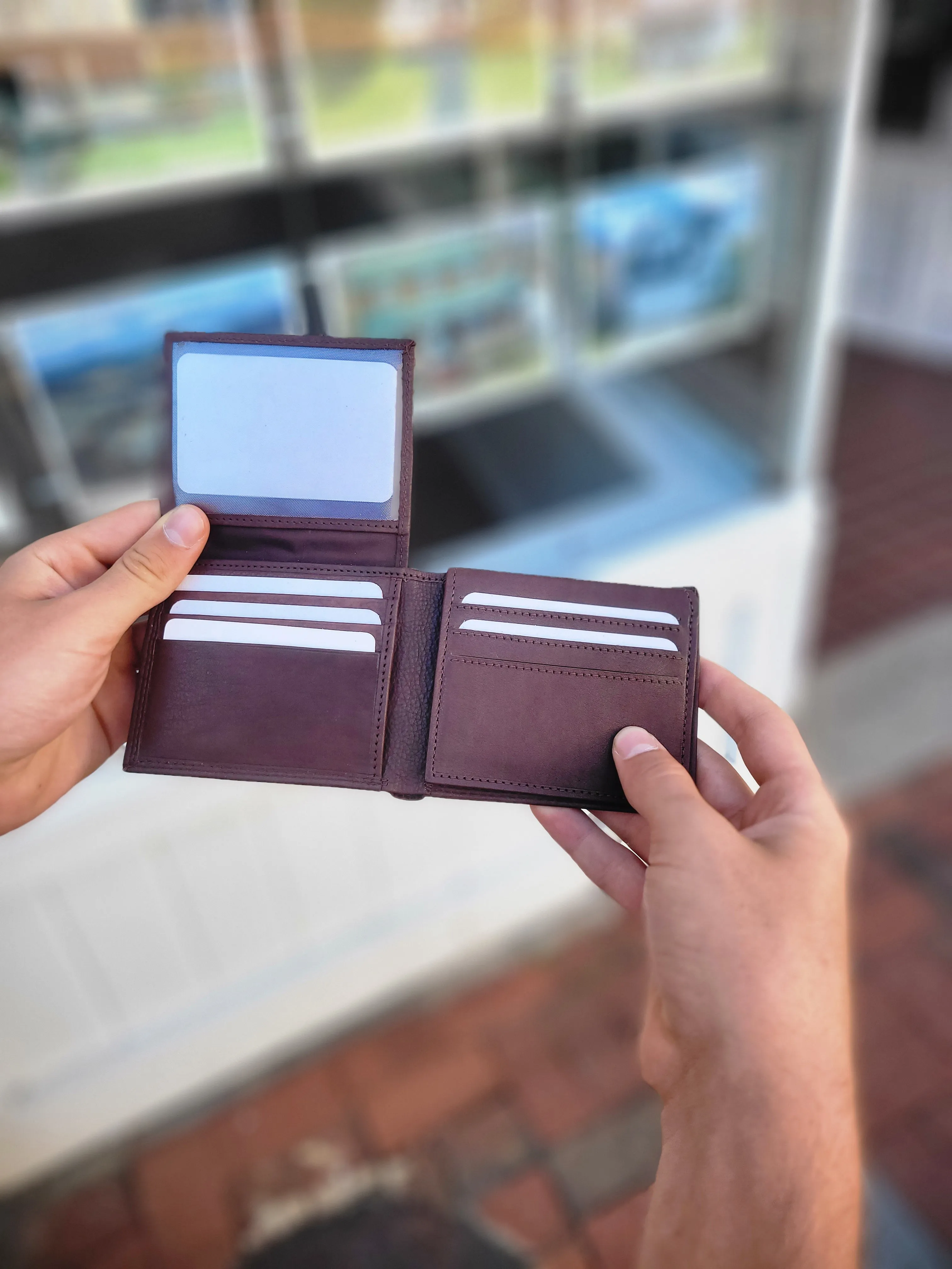Bi-Fold Wallet with Double Flip-up Flaps