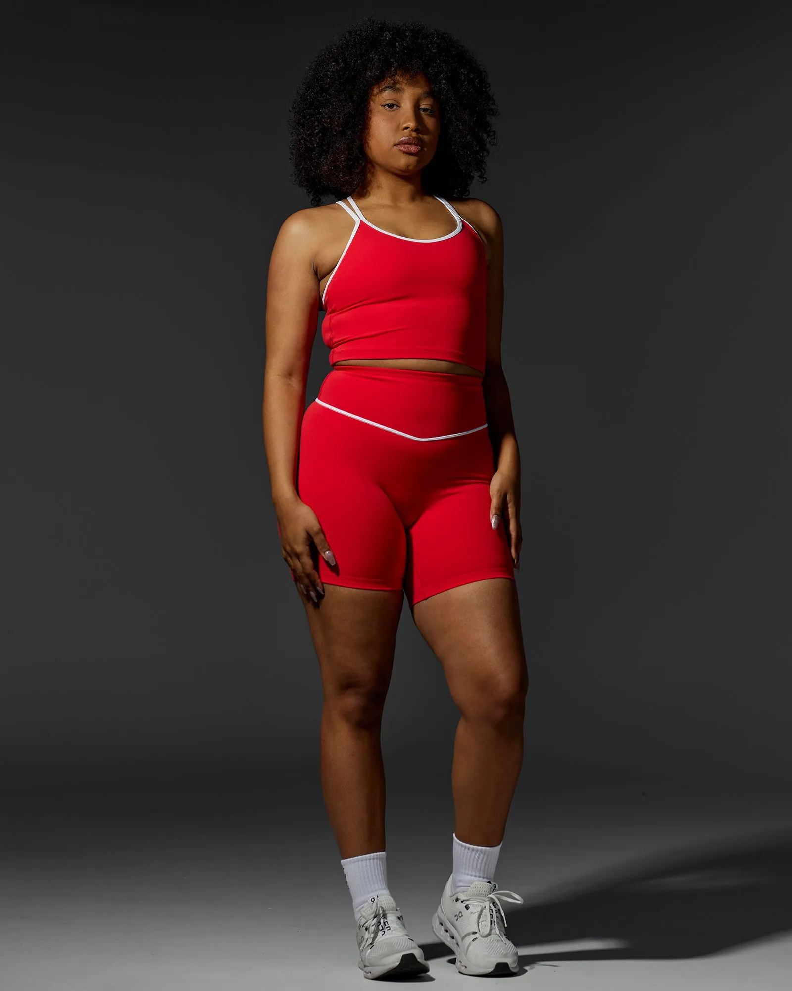 Contrast Active Shelf Bra Tank - Scarlet-White