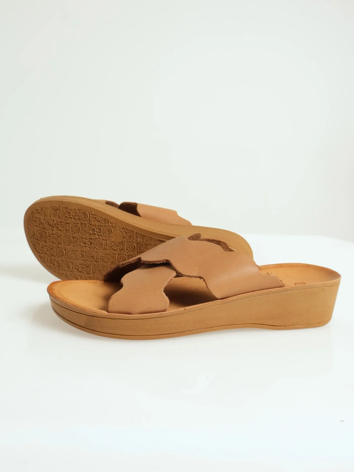 Emma Leather Cross Over Push-In Mule Sandal - Tan