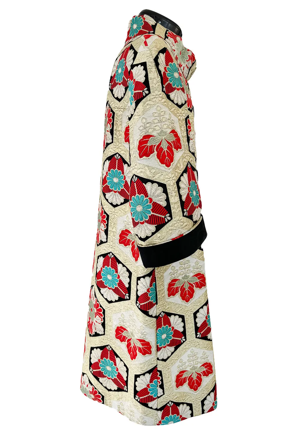 Exquisite Fall 1974 Hanae Mori Metallic Gold Brocade 3/4 Sleeve Coat w Pops of Turqoise & Red