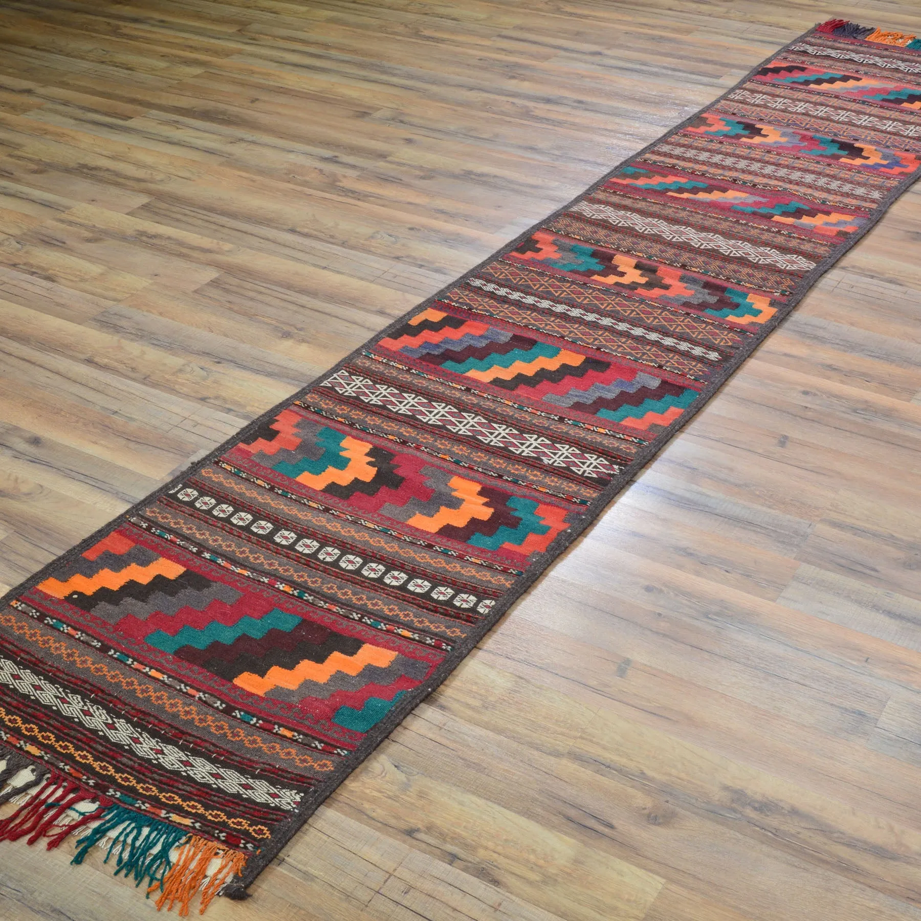 Hand-Woven Old Tribal Turkish 100% Wool Oriental Kilim Rug (Size 1.10 X 10.0) Cwral-10272