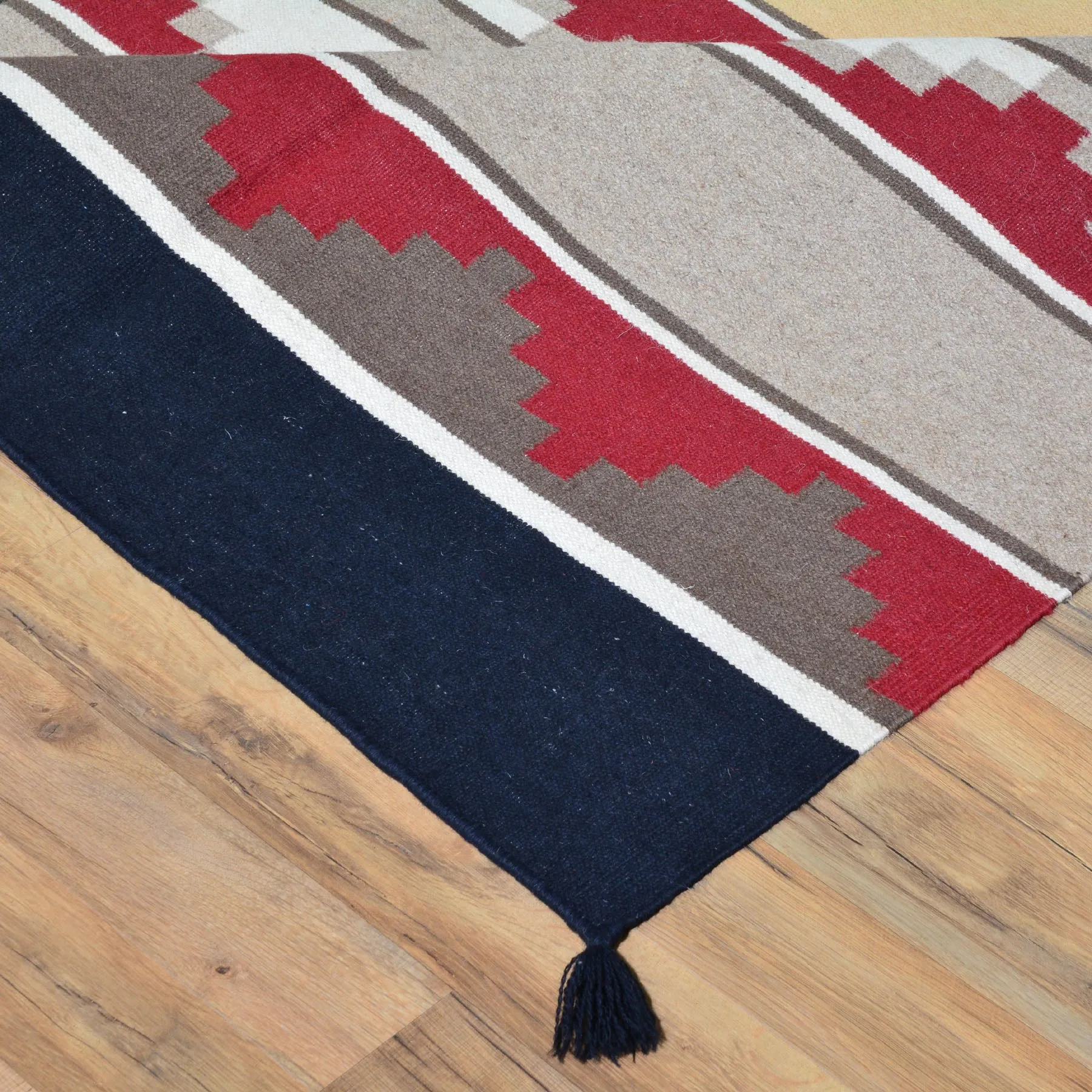 Hand-Woven Reversible Navajo Style Handmade Wool Rug (Size 8.0 X 10.0) Cwral-3453