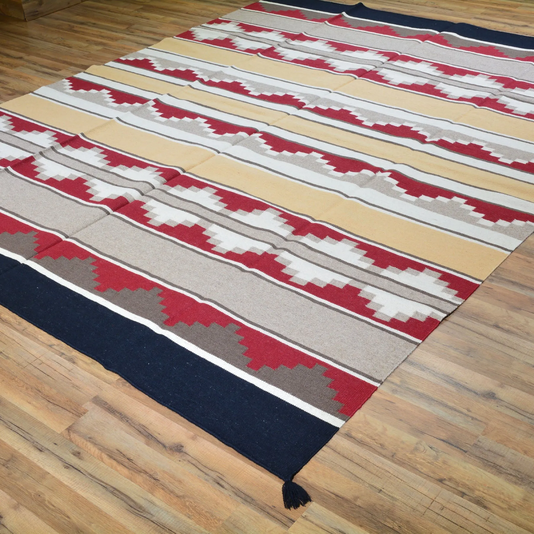 Hand-Woven Reversible Navajo Style Handmade Wool Rug (Size 8.0 X 10.0) Cwral-3453