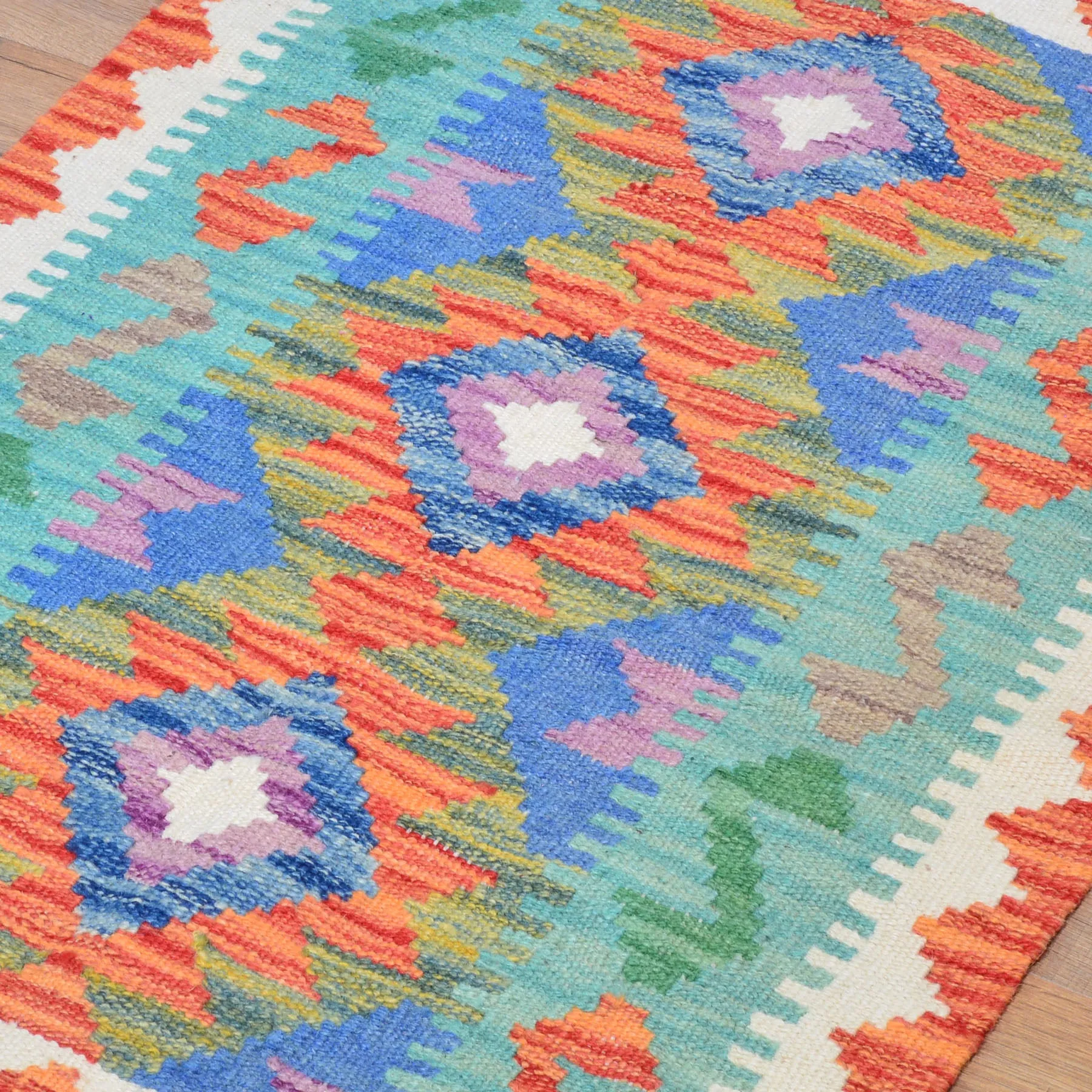 Hand-Woven Reversible Tribal Kilim Handmade Wool Rug (Size 2.1 X 2.9) Cwral-9414