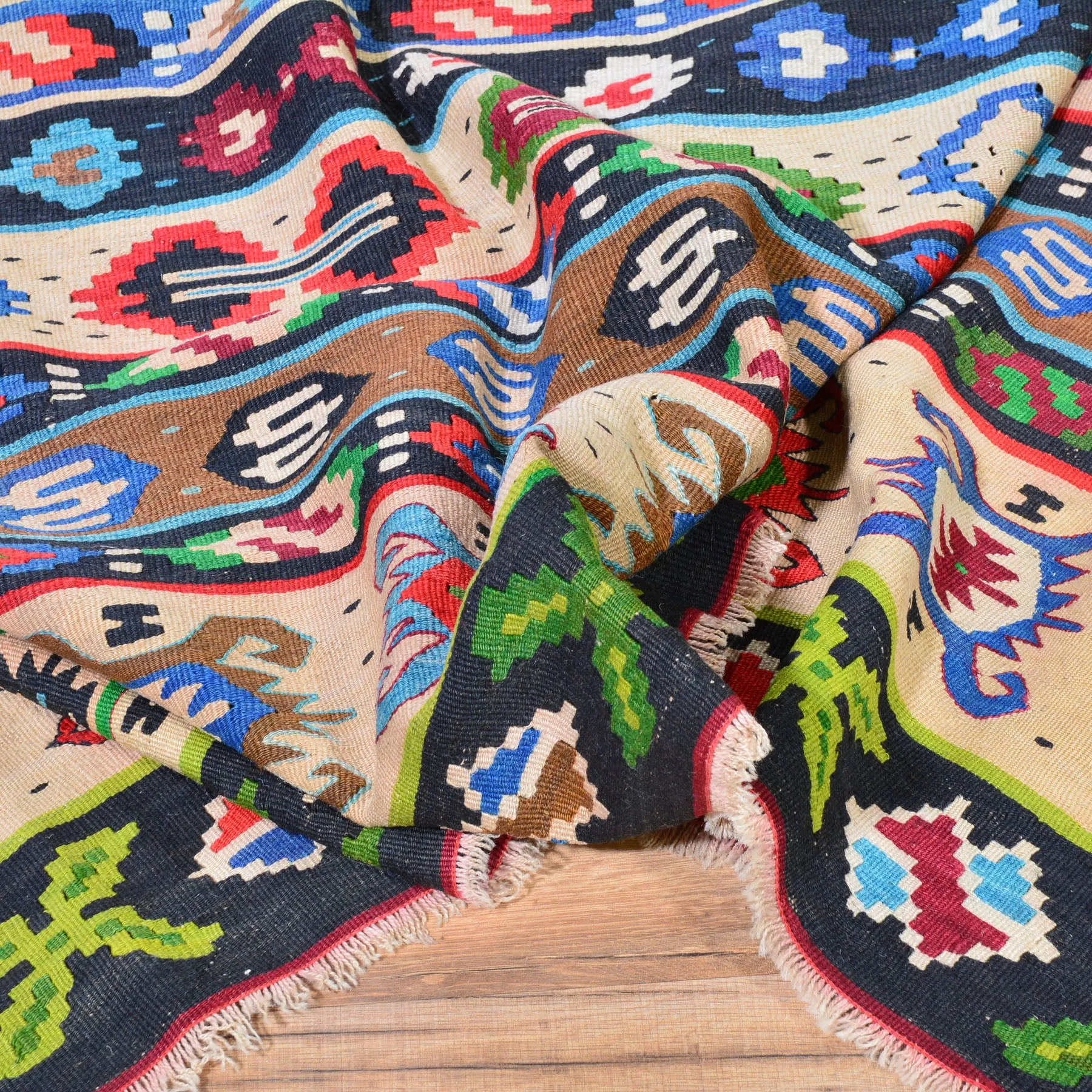 Hand-Woven Turkish Vintage Flatweave Kilim Wool Rug (Size 9.8 X 10.1) Cwral-6993