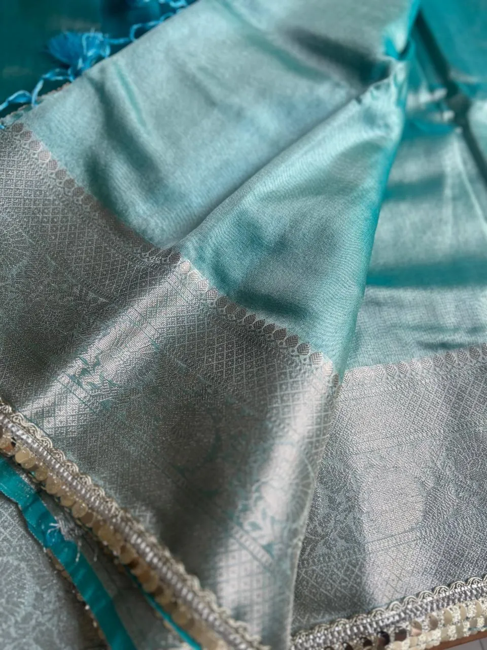 Jahnvi Kapoor Blue Tissue Saree