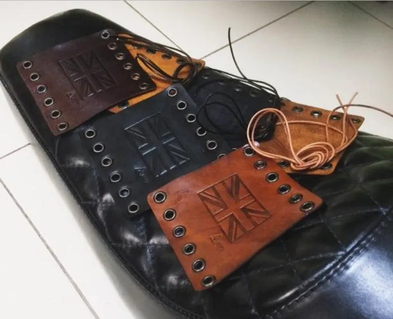 KB-GRIUJ - Leather Grip Covers w/ Union Jack