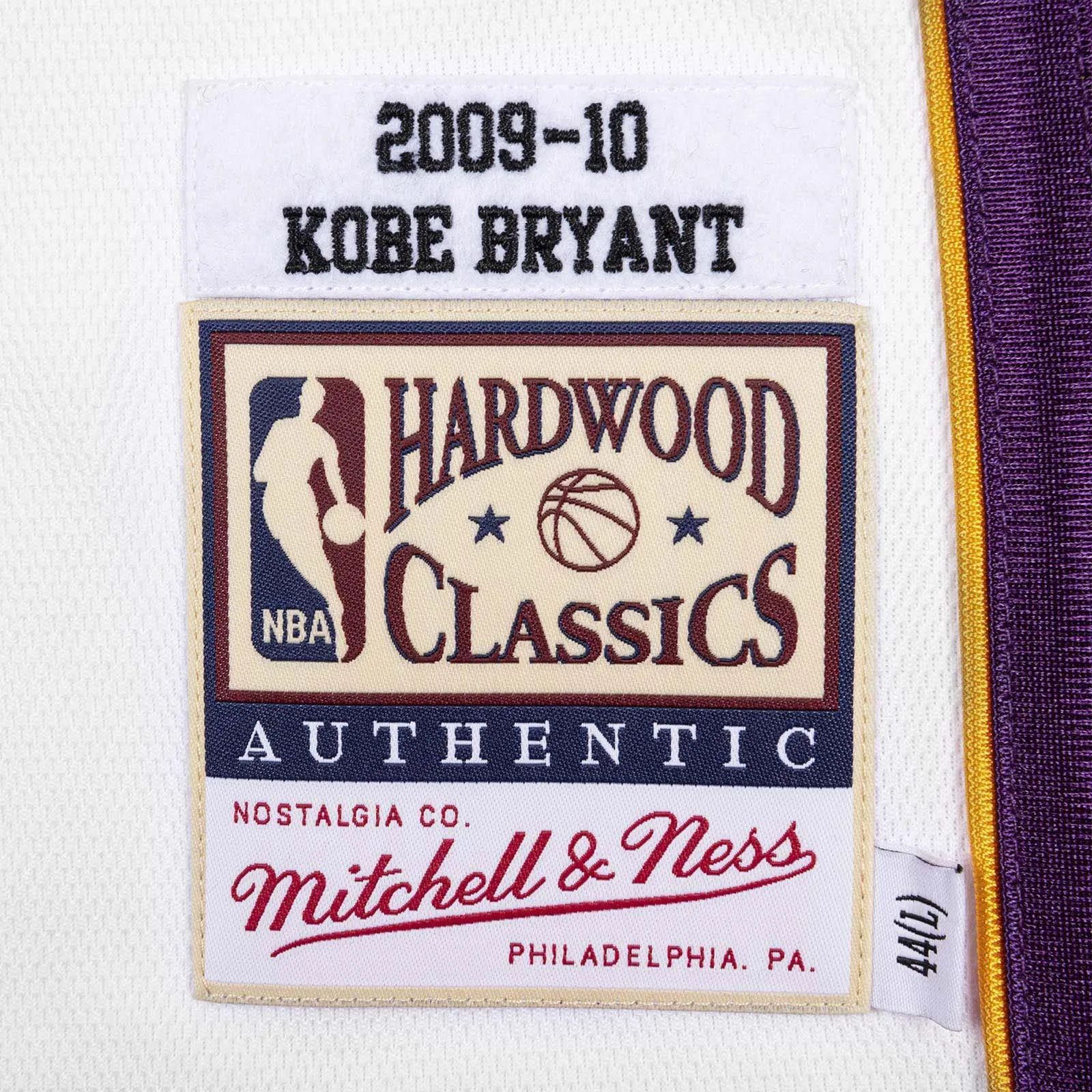Kobe Bryant Los Angeles Lakers Alternate 09-10 NBA Finals Authentic Hardwood Classic Jersey - White