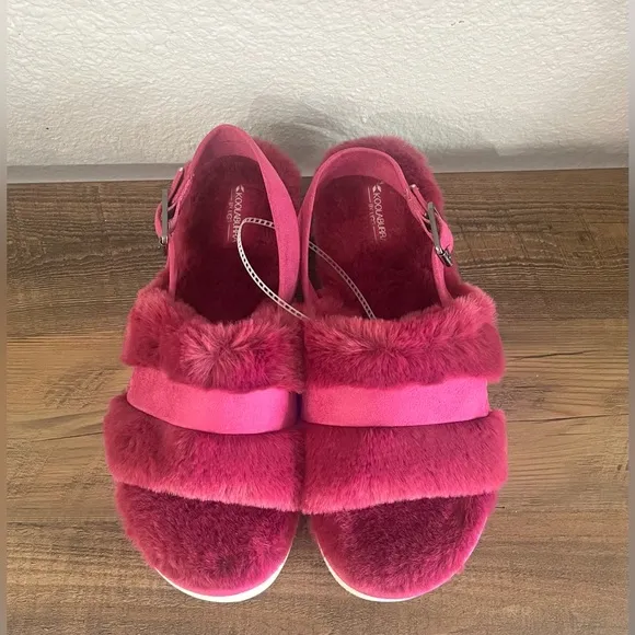 Koolaburra by UGG Fuzz'd Out Women's Sandal Slippers Fuchsia Size 9
