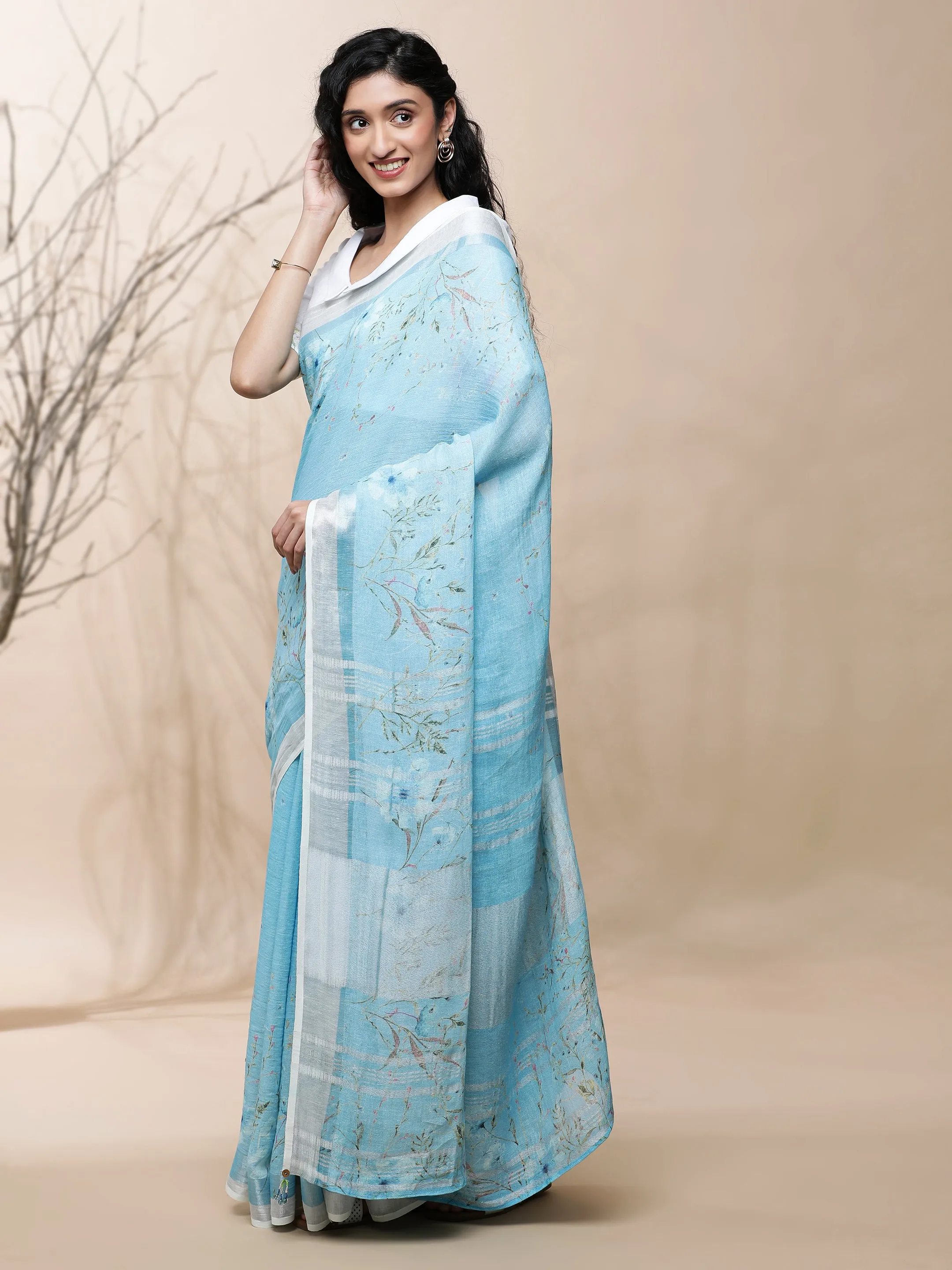 Lata Linen Blue Saree