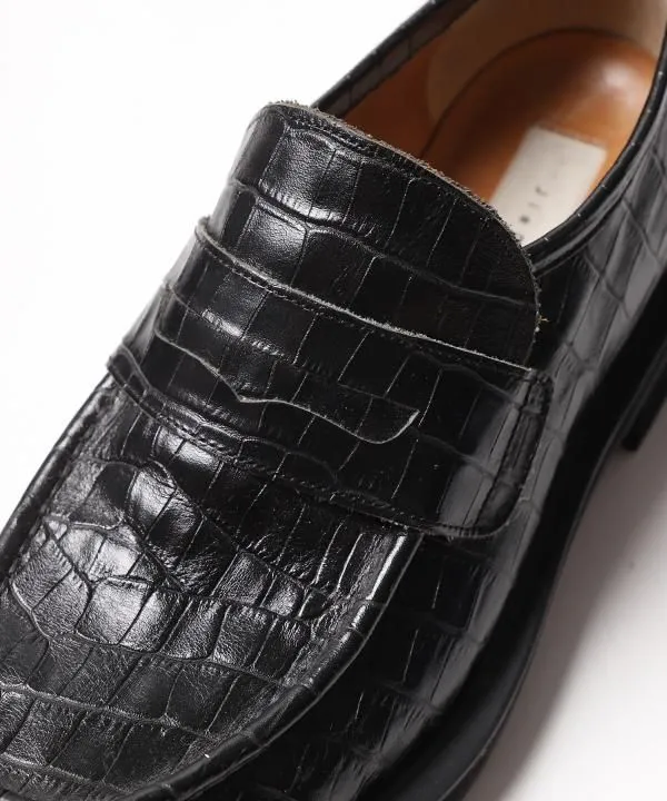 LEATHER LOAFERS