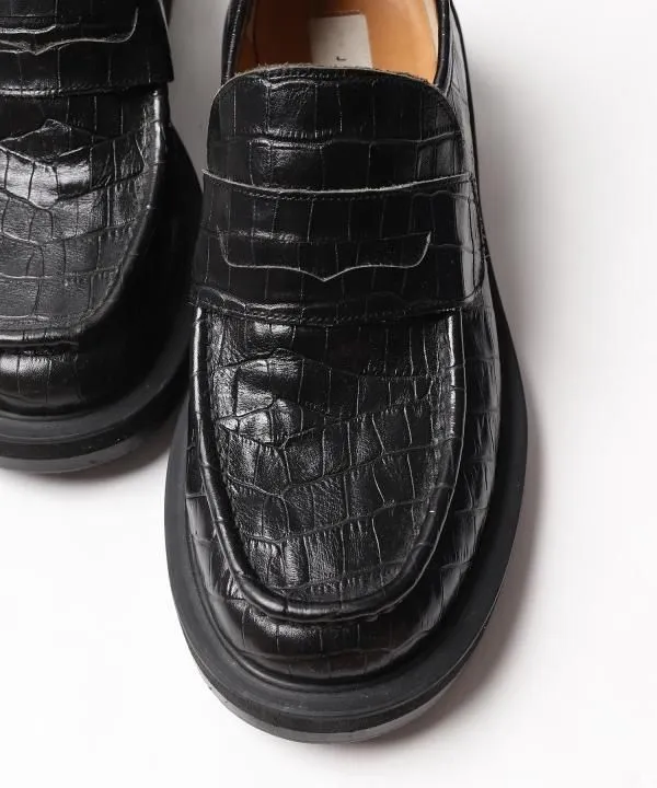 LEATHER LOAFERS