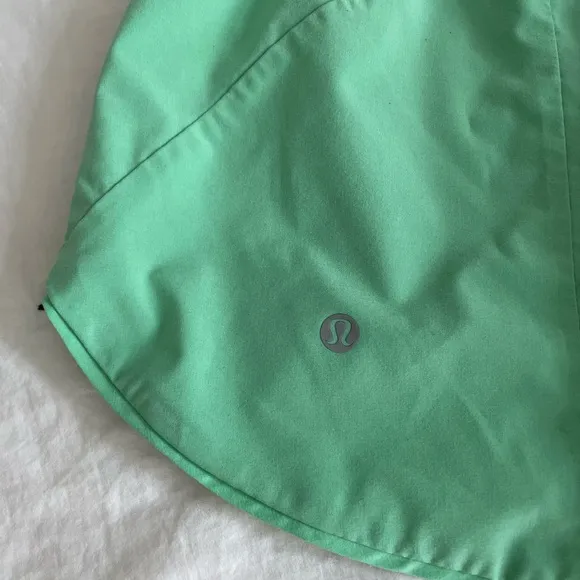 LULULEMON Choose A Side Short *3&quot; in Pixel Haze Multi Black / Dragonfly Size 8