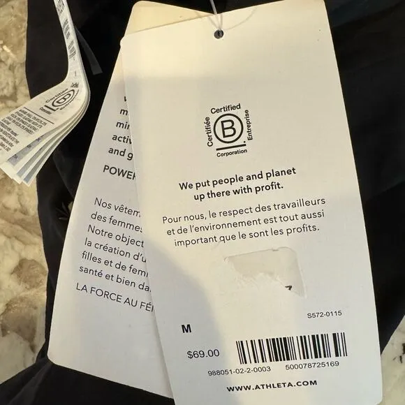 NWT New ATHLETA Conscious Cut Out Crop Bra Top Black Medium D / DD Cup