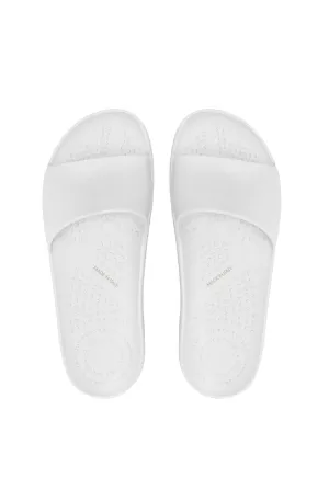 O SLIPPERS Women slippers in Latte