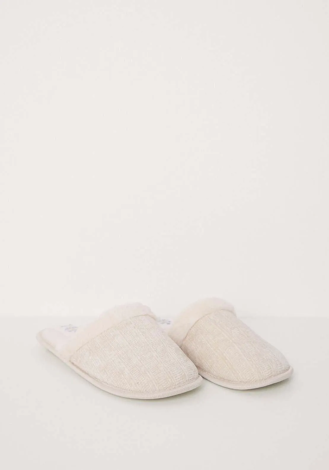 Open Slippers - Ivory