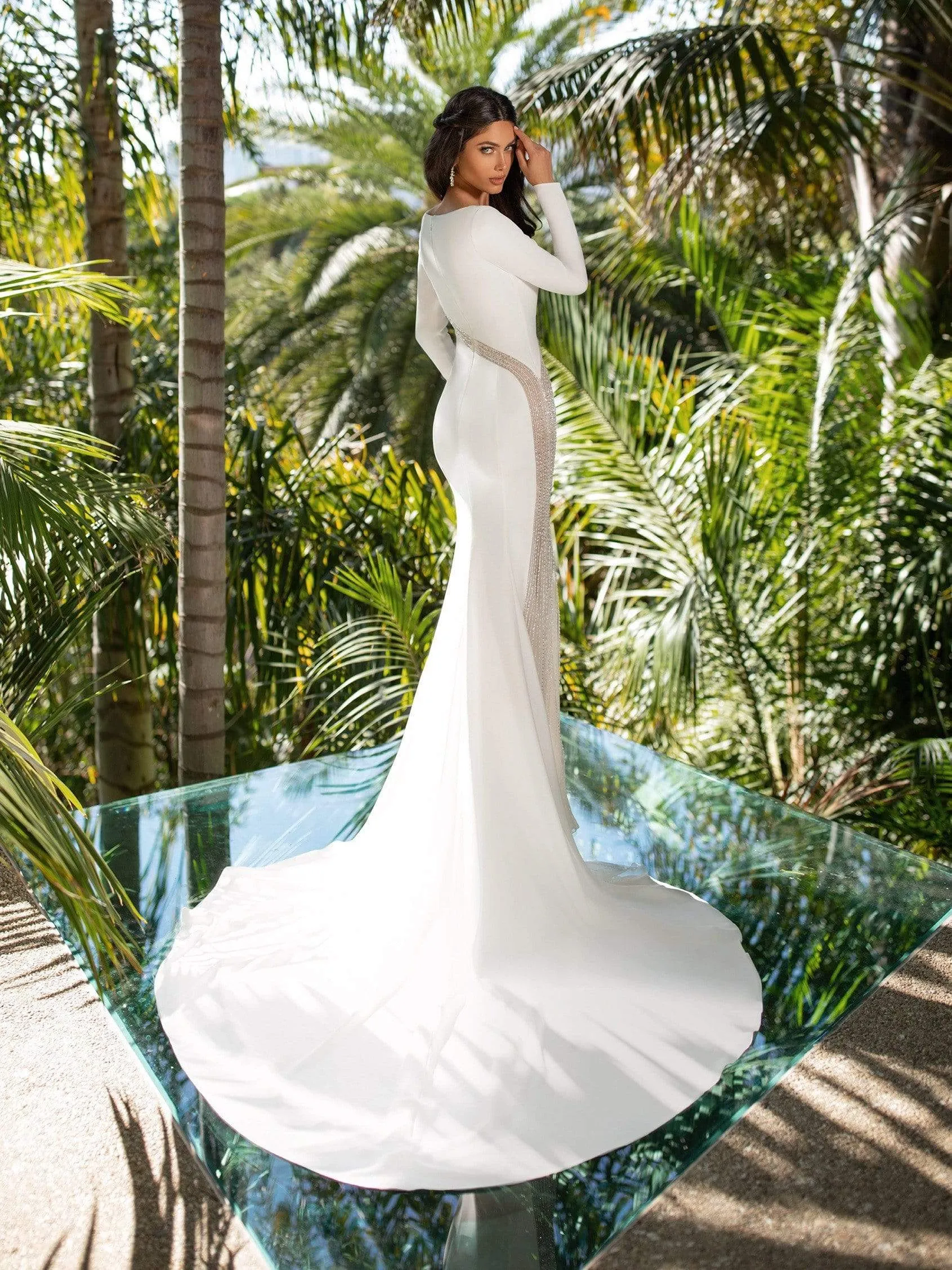 Pronovias: Caladra