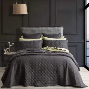 Renee Taylor Cavallo Stone washed French Linen Quilted Bed Coverlet Set - Magnet