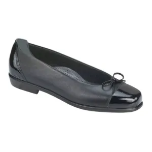 SAS Coco Cap Toe Leather Ballet Flat Size 9WW