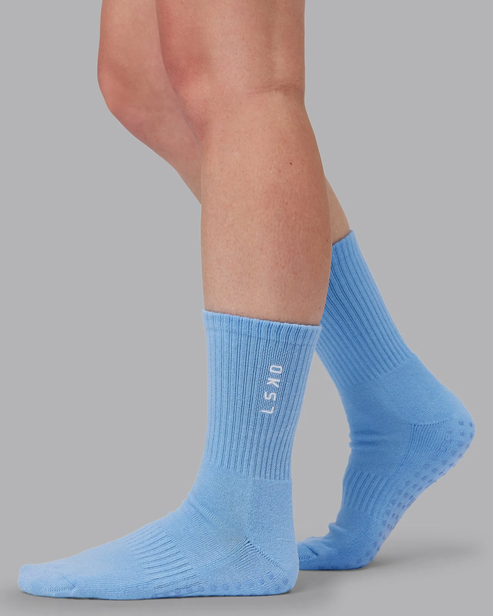 Signal Crew Pilates Grip Sock - Glaciar Lake-White