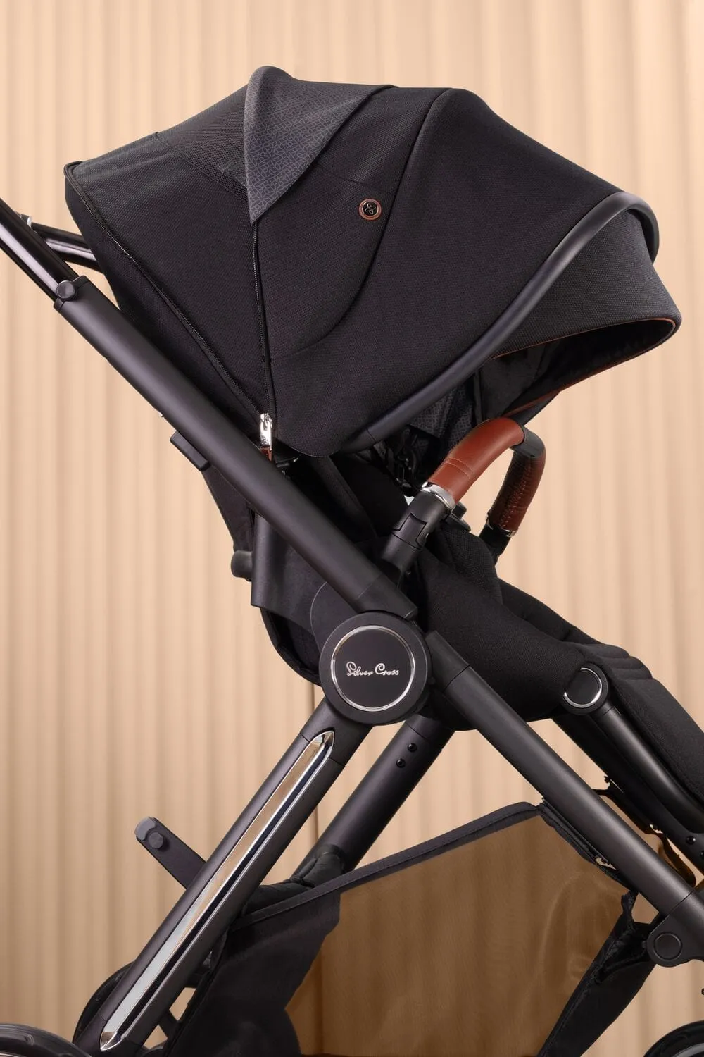 Silver Cross Reef with First Bed Folding Carrycot and Ultimate Pack - Orbit (No Footmuff)
