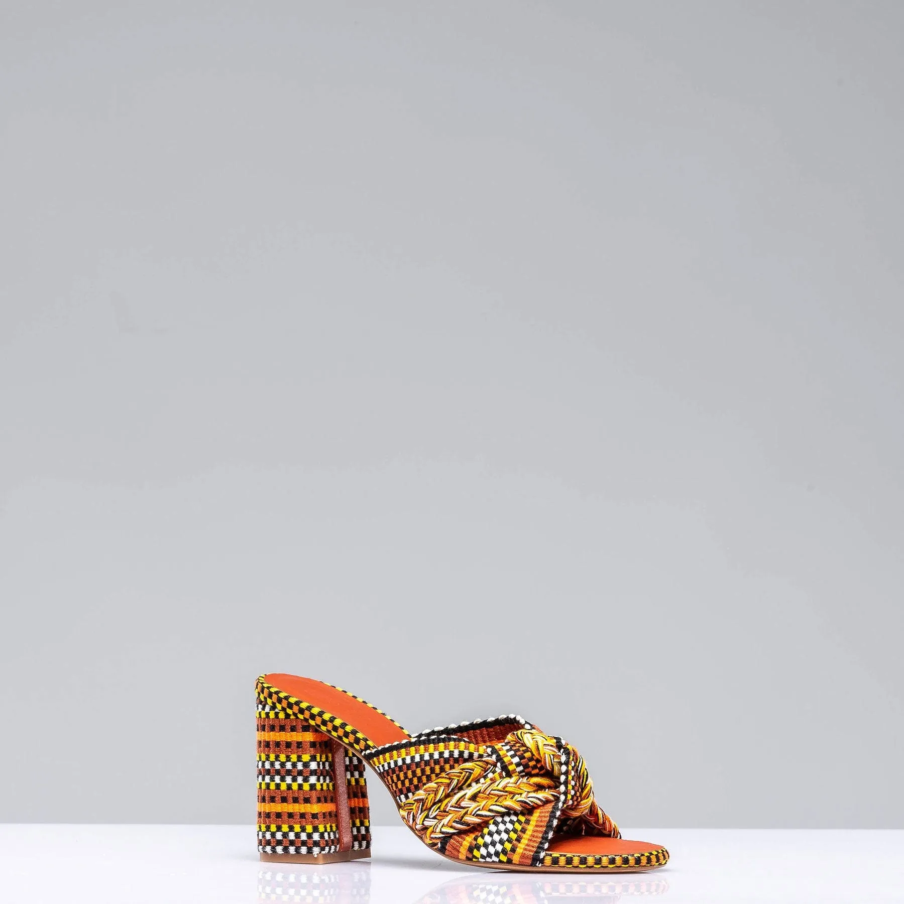 Sol Open Toe Sandal In Clay