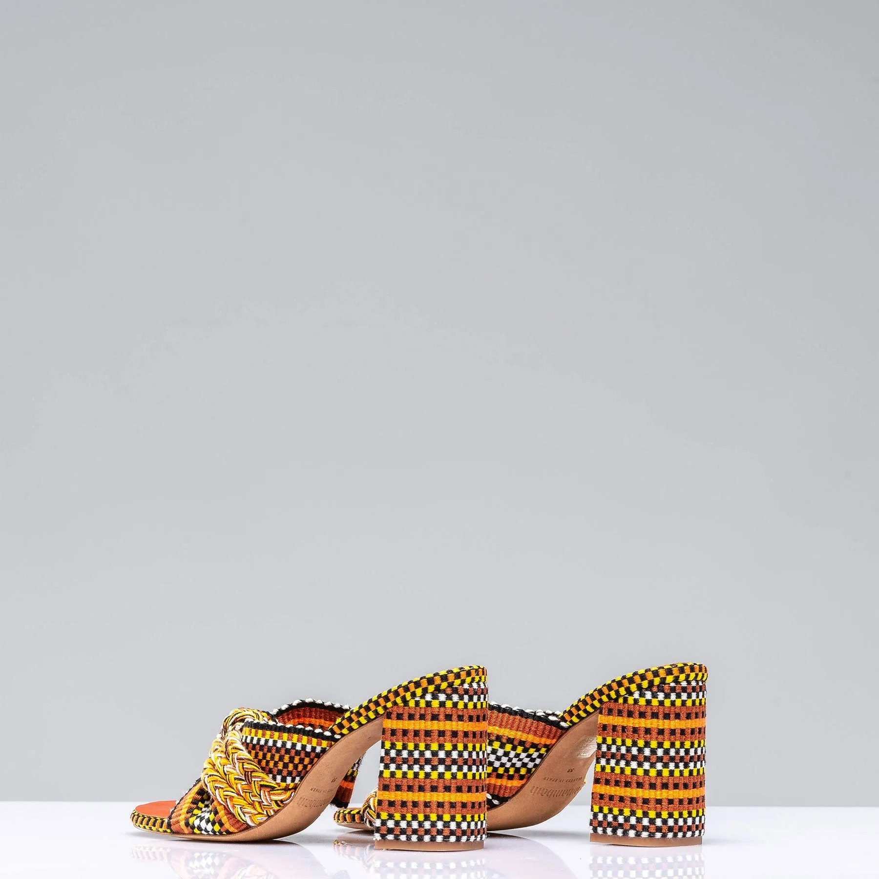 Sol Open Toe Sandal In Clay