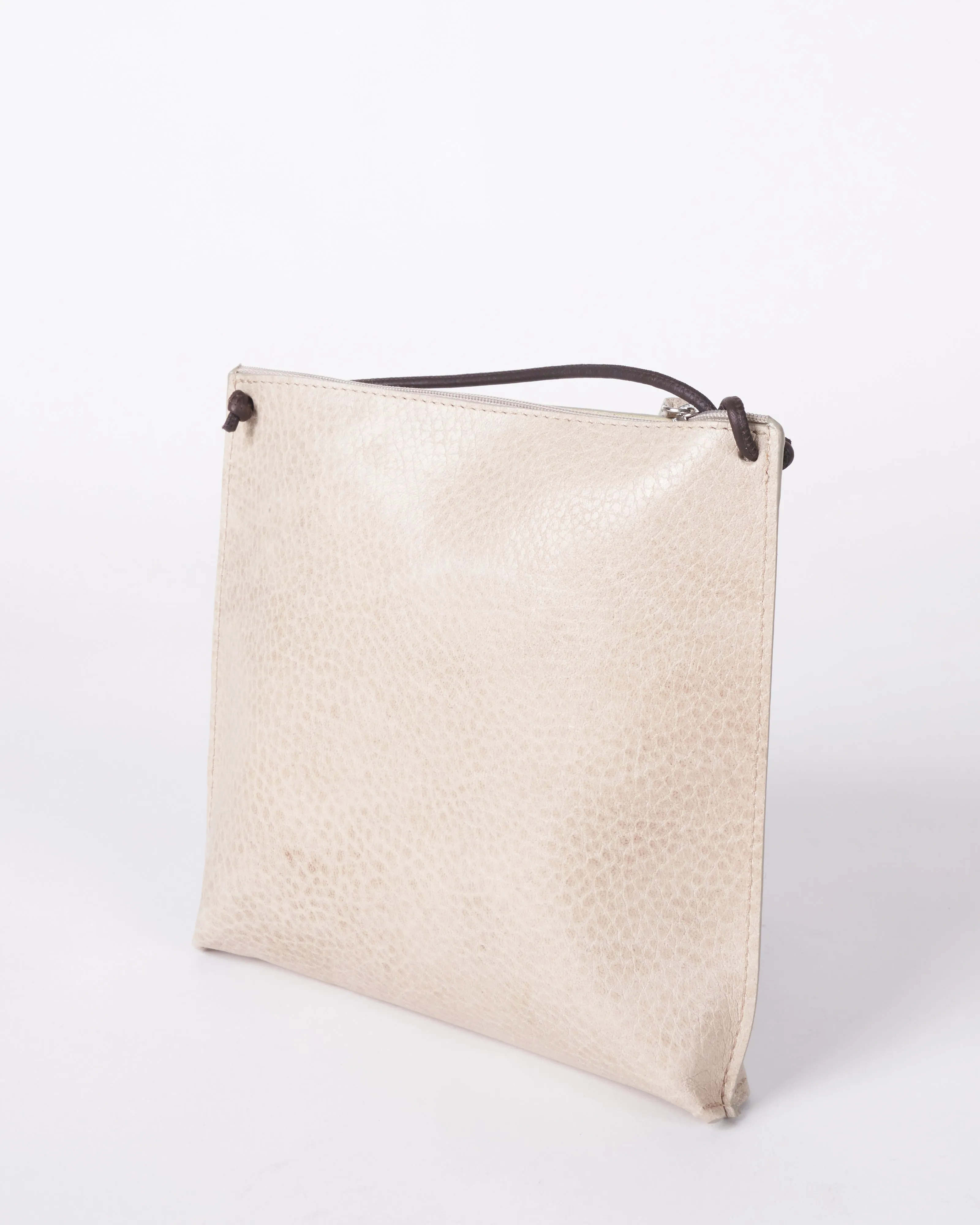 strappy pouch- stone ovino