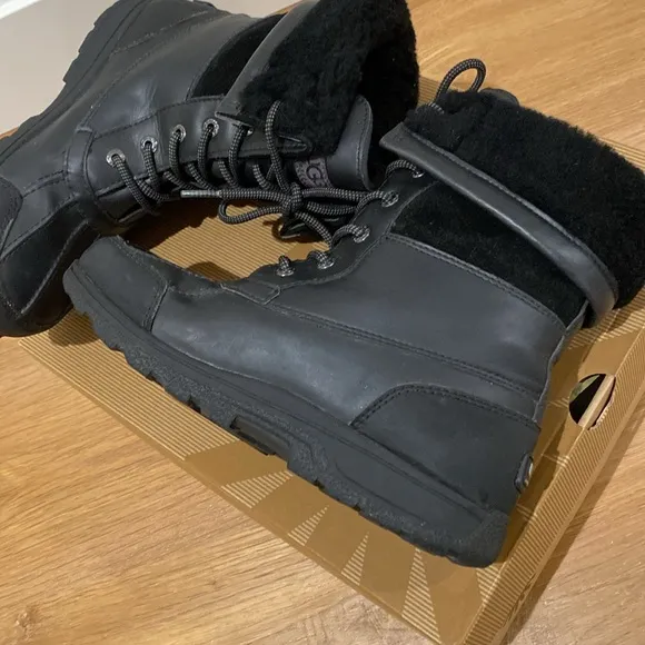 Ugg Kids Butte II