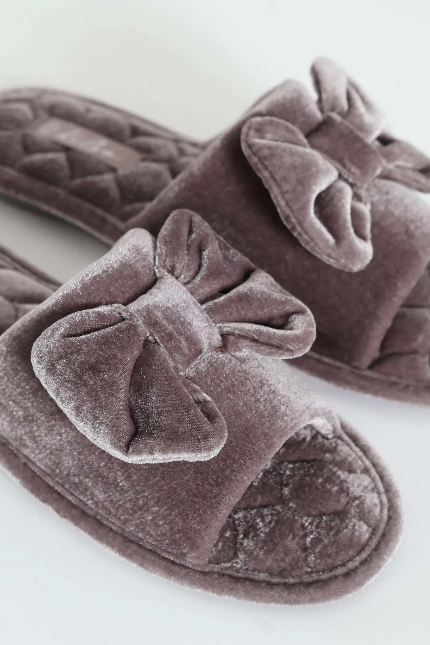 Velour Open Toe Slipper With Bow Detail - Grey