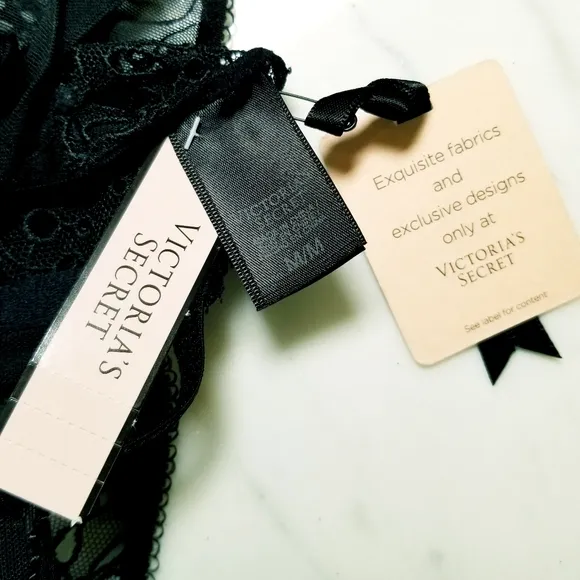Victoria's Secret Swarovski Crystal Black Label Sequin Bling Designer Panty NWT
