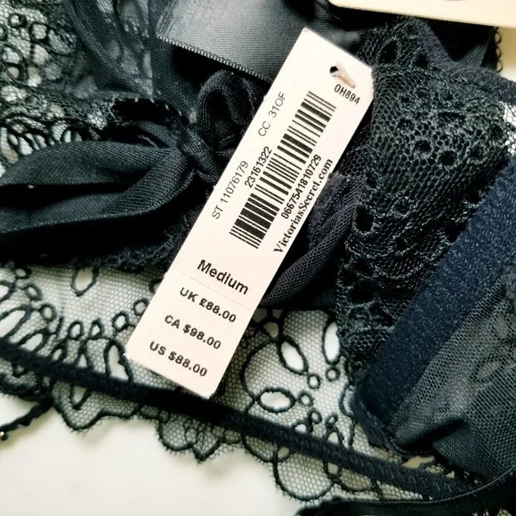 Victoria's Secret Swarovski Crystal Black Label Sequin Bling Designer Panty NWT