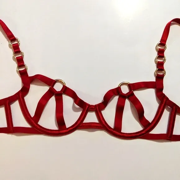 Victoria's Secret Very Sexy Red Unlined Balconette Bra Cage Gold Rings Size XS