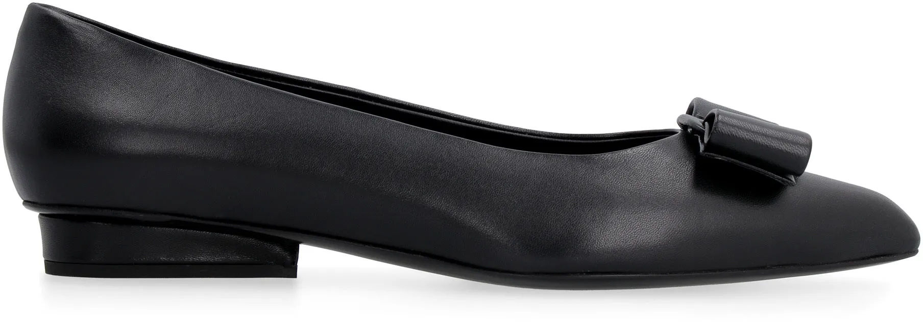 Viva leather ballet flats with logo