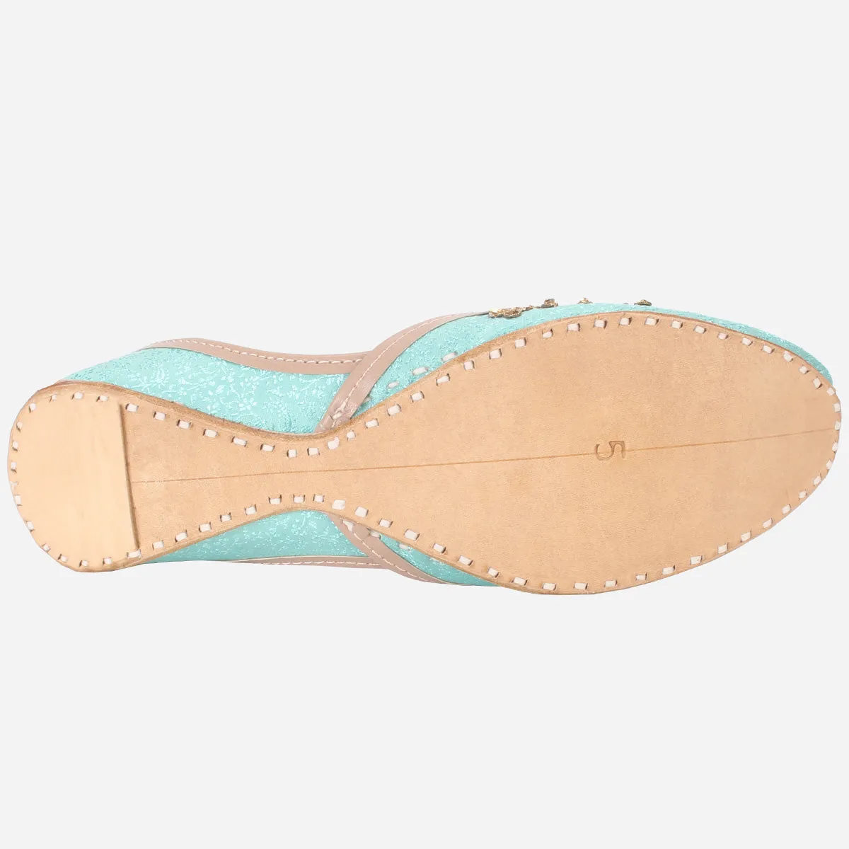 Women "ACHIM" Leather Embellished Khussa