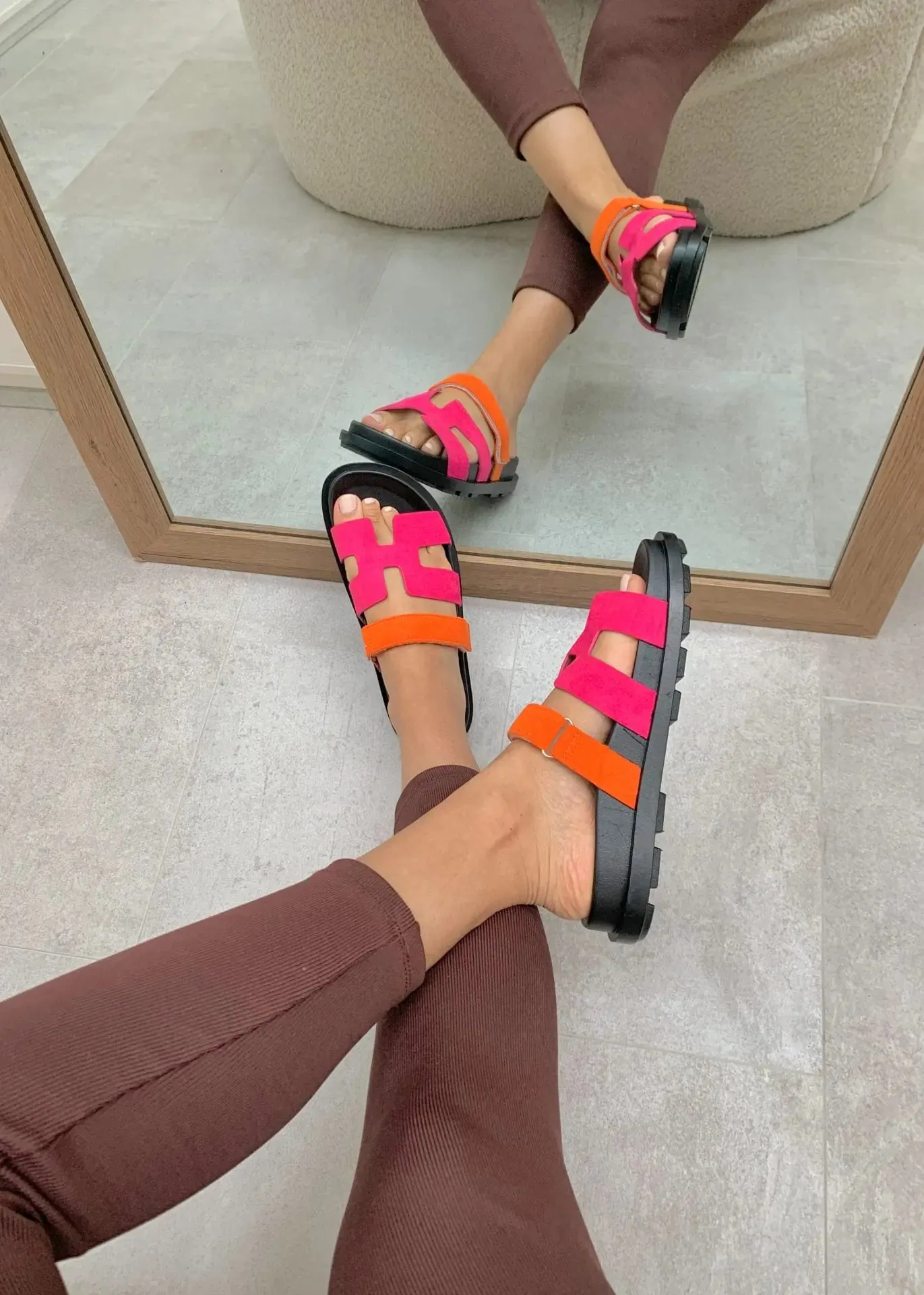 Zora™ | Slides