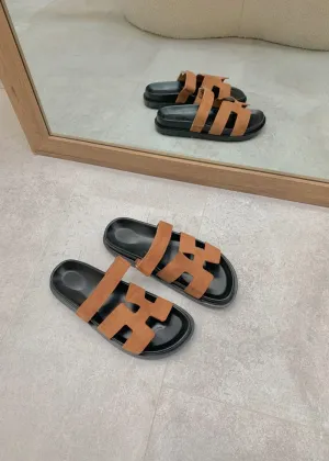 Zora™ | Slides