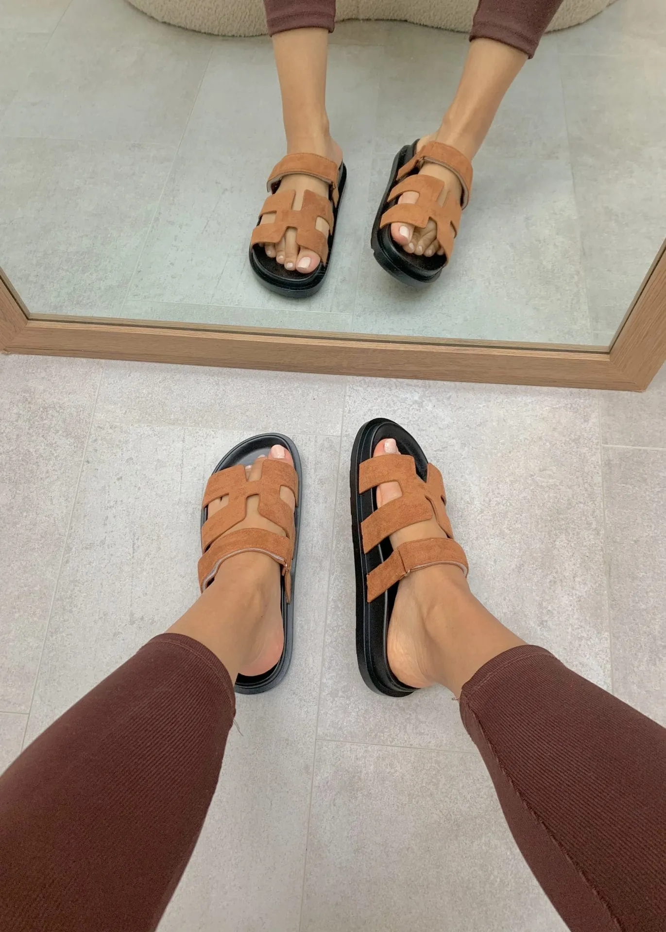 Zora™ | Slides