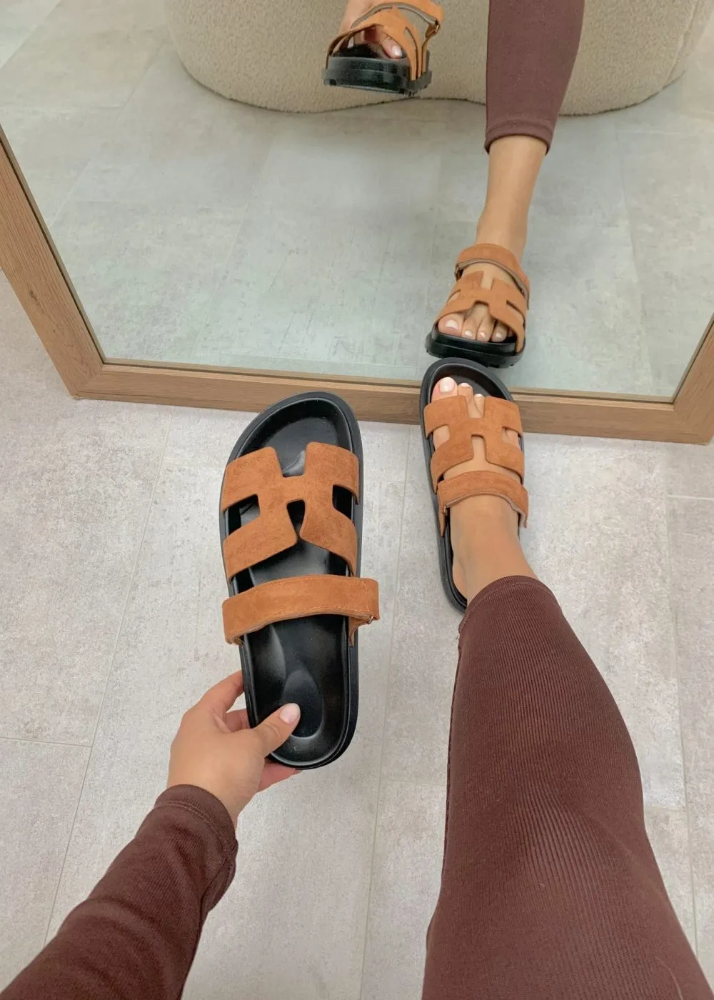 Zora™ | Slides