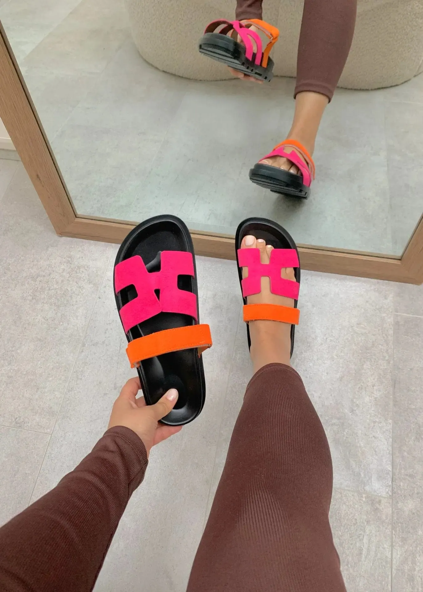 Zora™ | Slides